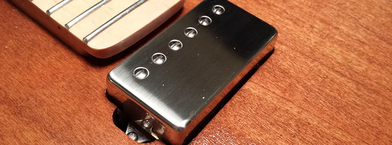 Vue d’ensemble du montage final, pickup en place
